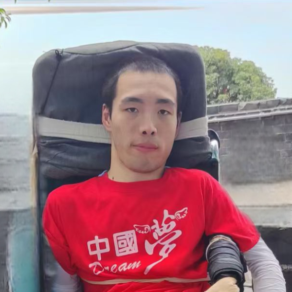 湖南残疾人帅哥真诚相亲找对象，琼中相亲网