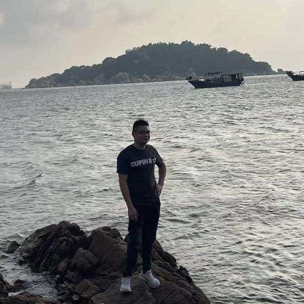 38岁岁四川单身帅哥 - 琼中吉缘网