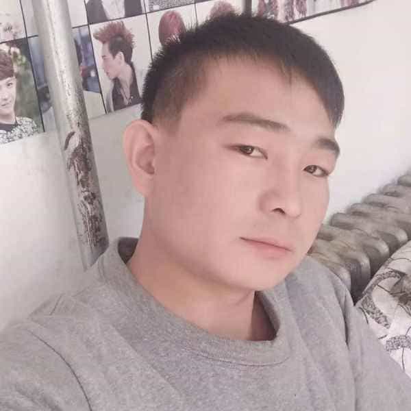 33岁岁河北单身帅哥 - 琼中吉缘网