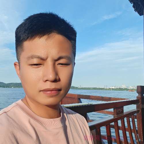 34岁岁福建单身帅哥 - 琼中吉缘网