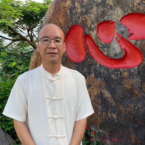 60岁岁广东单身帅哥 - 琼中吉缘网