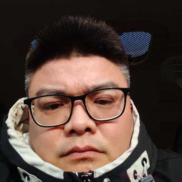 38岁岁江苏单身帅哥 - 琼中吉缘网