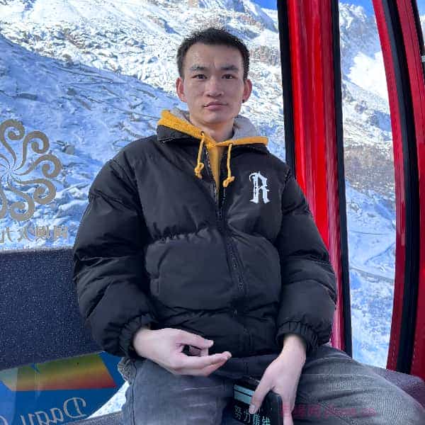 34岁岁四川单身帅哥 - 琼中吉缘网