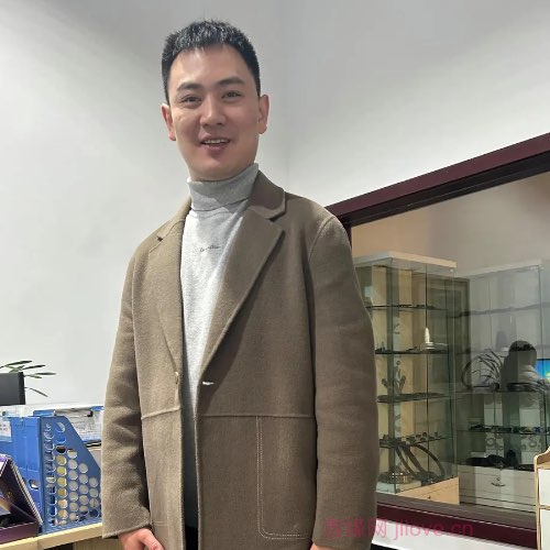 32岁岁四川单身帅哥 - 琼中吉缘网